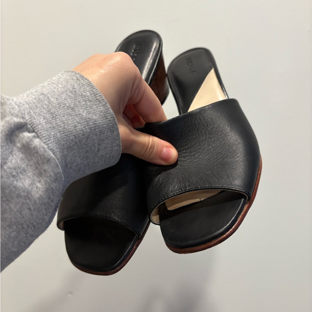 Nisolo Black Leather Open-Toe Block Heel Mules - Picture 2 of 7